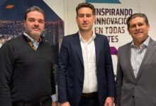 Carlos Santabaya, Gerente Senior de AMD para Componentes en América del Sur, Omar Fakhri, Vicepresidente Corporativo y responsable global del negocio de Componentes en AMD y José Morales, Director de Canal de Componentes en América Latina.