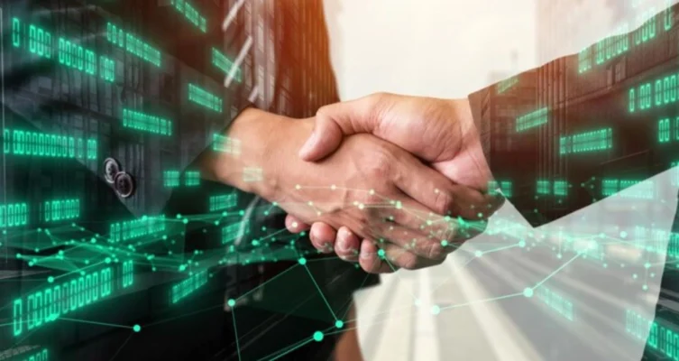 NetApp y Red Hat fortalecen su alianza tecnológica para acelerar la adopción de Red Hat OpenShift Virtualization en entornos locales y de nube pública.