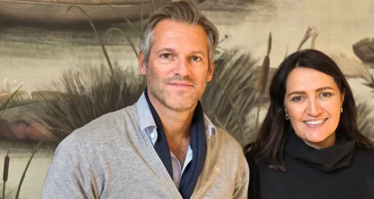 Ariel Abrancato, Sales Director LATAM, junto a Cristina Méndez, Distributor Account Manager para Argentina, Colombia, Chile, Ecuador, Paraguay y Uruguay de Kodak Alaris.