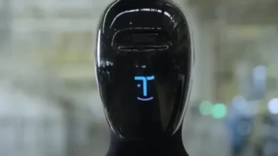 Con brazos mecánicos y conexión Wi-Fi, el Walker S2 redefine el trabajo automatizado.