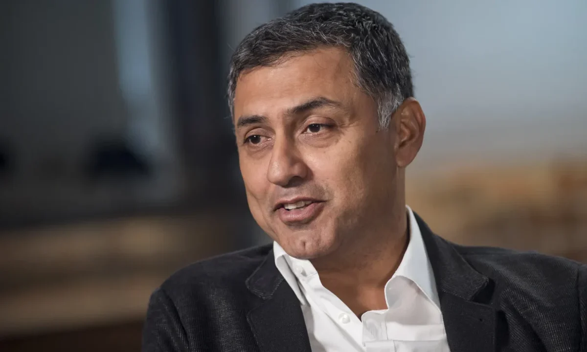 Nikesh Arora, CEO de Palo Alto Networks, destacó que la integración con CyberArk impulsará una nueva era de ciberseguridad centrada en la identidad y la IA.