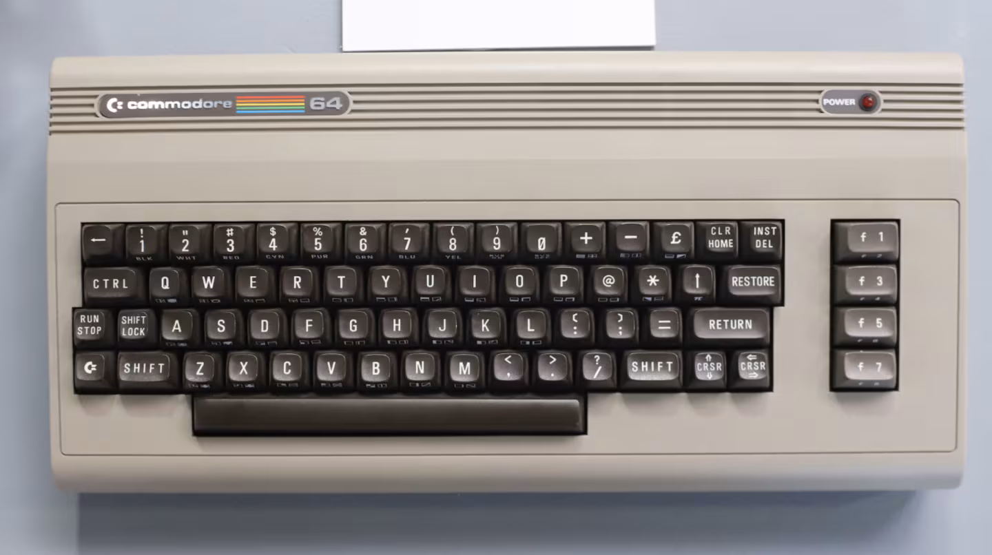 La mítica Commodore 64 regresa modernizada: tres versiones, preventa global y espíritu retro La mítica Commodore 64 regresa modernizada: tres versiones, preventa global y espíritu retro