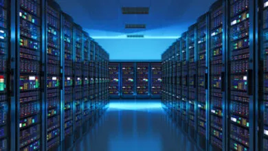 La refrigeración líquida es hasta un 80 % más eficiente que el enfriamiento por aire tradicional (caso Elea Data Centers en Brasil, PUE 1,15–1,2).
