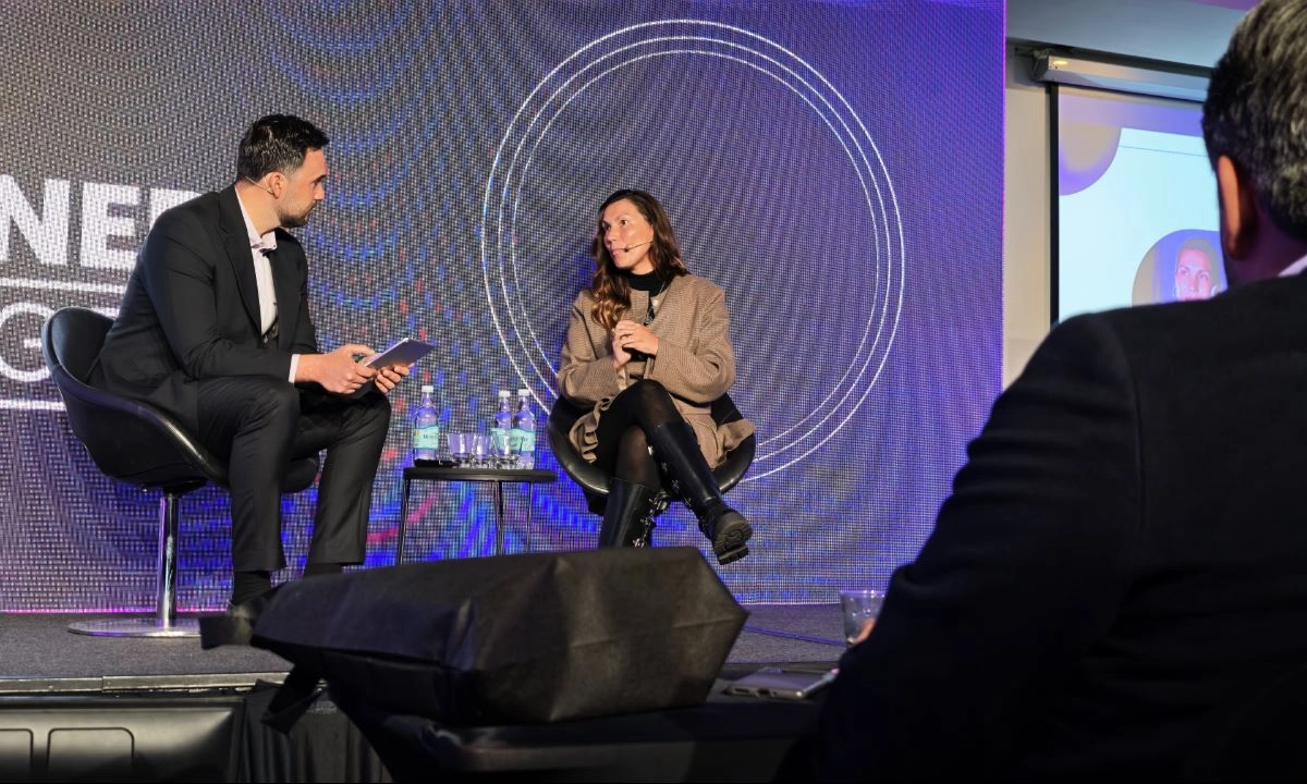 LOL Partner Exchange: alianzas, IA y oportunidades SMART para transformar el ecosistema TI Los expertos coincidieron en que, más allá de las herramientas, la capacitación y el cambio de mentalidad en las empresas son esenciales para fortalecer la seguridad.