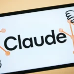 Claude Opus 4.7 incorpora soporte para imágenes de alta resolución y mayor precisión en el seguimiento de instrucciones complejas.