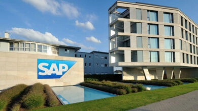 El futuro es Cloud ERP: la nube de SAP con IA acelera la productividad empresarial en América Latina Más allá del Cloud ERP, el portafolio de soluciones de SAP Business Suite, que conecta desde las finanzas y la cadena de valor hasta la gestión del talento y la sostenibilidad, está siendo adoptado por empresas de la región para transformar funciones críticas.