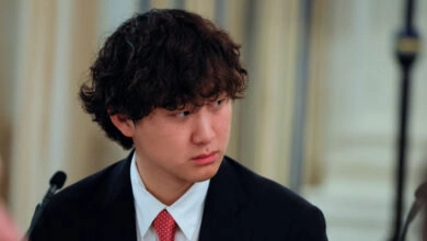 Qué es el “vibe coding” y por qué Alexandr Wang, director de IA de Meta, recomienda que los jóvenes lo practiquen Alexandr Wang, fundador de Scale AI y actual director de Inteligencia Artificial en Meta,