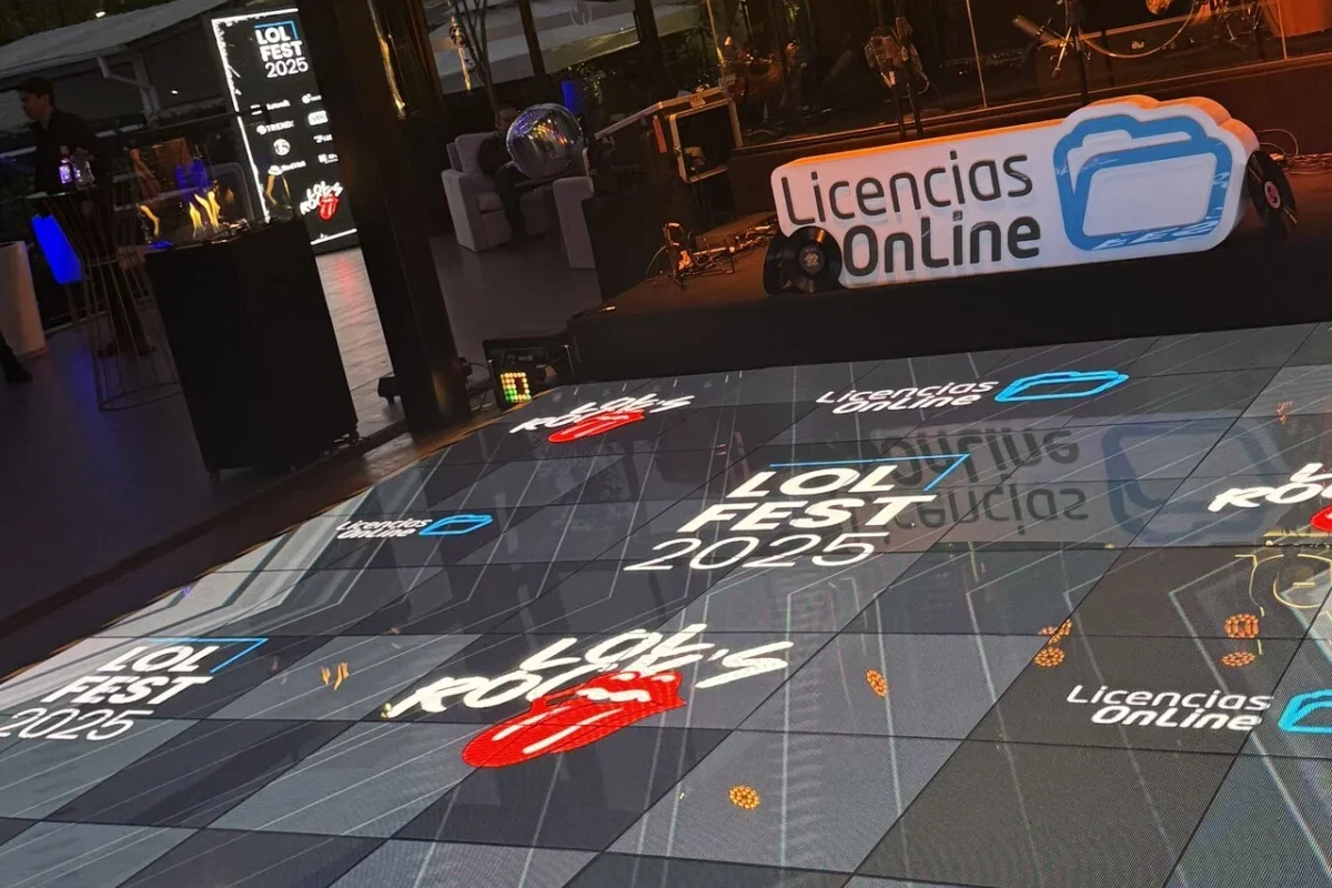 Asistentes de LOL FEST 2025 disfrutaron una jornada de networking, tecnología y rock en el exclusivo escenario de Lumbisí.