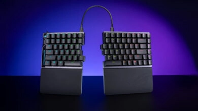 ASUS logra doble nominación a Mejor Diseño del Año en los Golden Pin Design Awards 2025 El ROG Falcata redefine los teclados gaming competitivos con su diseño dividido de formato 75%, ofreciendo a los jugadores la flexibilidad de optimizar su configuración y permitiendo usar solo el módulo izquierdo para liberar espacio en el escritorio para mayor movimiento del mouse.