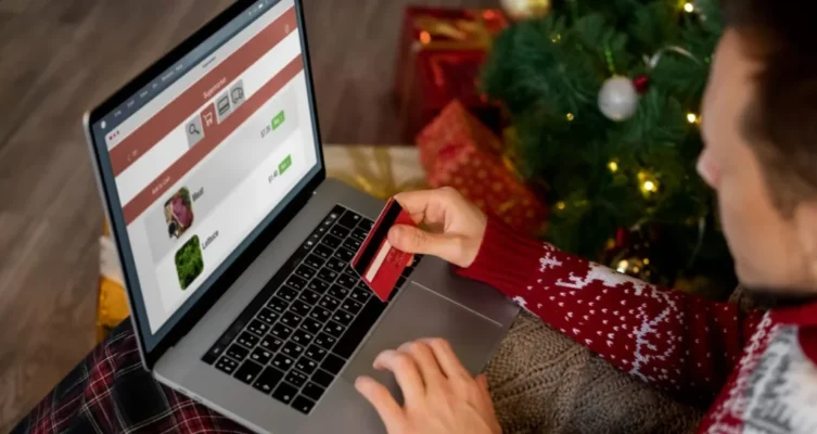 Durante la temporada navideña, los ciberdelincuentes intensifican las campañas de phishing con falsas ofertas y promociones que buscan robar datos personales y financieros de los compradores en línea.