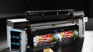 La HP Latex FS70 W, sucesora de la serie HP Latex 3X00, es la impresora HP Latex más productiva hasta la fecha.