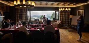 Espacios de debate ejecutivo en los boardrooms de XChange Latam Cono Sur.