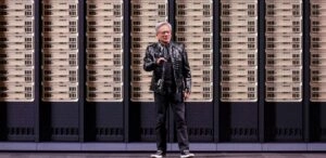 Jensen Huang, CEO de NVIDIA, durante la presentación de la compañía en CES 2026.