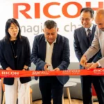 De izquierda a derecha: Hernán Quiros - Managing Director CA&C y Country Manager Ricoh Puerto Rico, MATSUDA Chika - Asesora de Economía y Política Embajada de Japón, Nelson Morales - Country Manager Ricoh El Salvador, MAEDA Shinji - Encargado de Negocios a.i. Embajada de Japón, Diego Imperio - President & CEO Ricoh LATAM