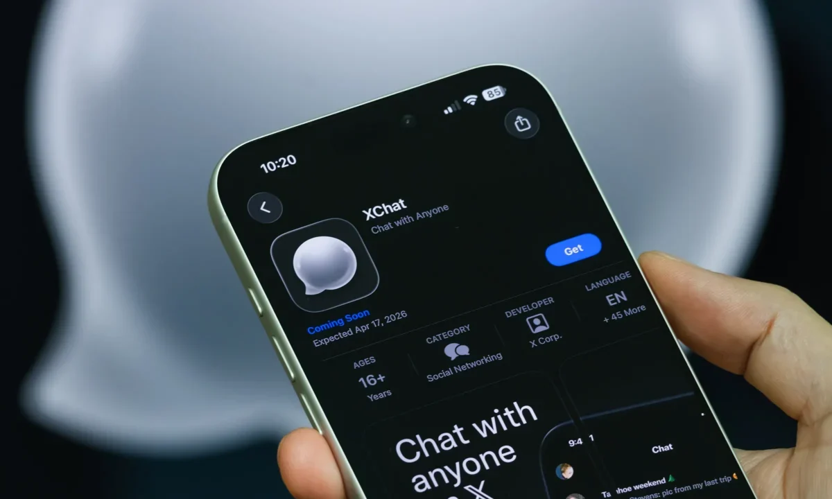 La aplicación de mensajería XChat, desarrollada por Elon Musk dentro de X Corp., ya está disponible para dispositivos iPhone y iPad.