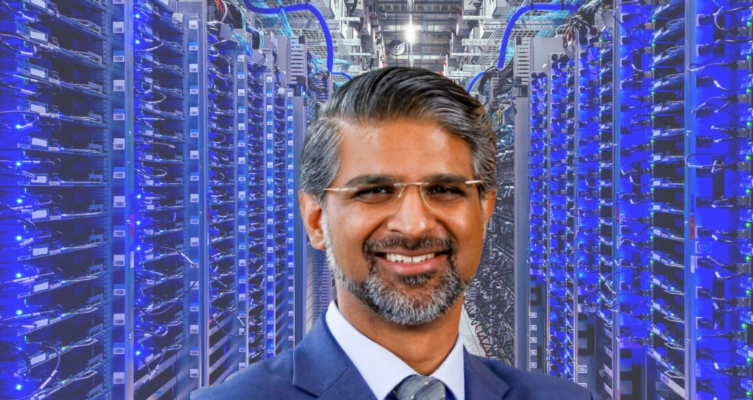 Simon Ninan, Vicepresidente de Estrategia de Negocios Hitachi Vantara.