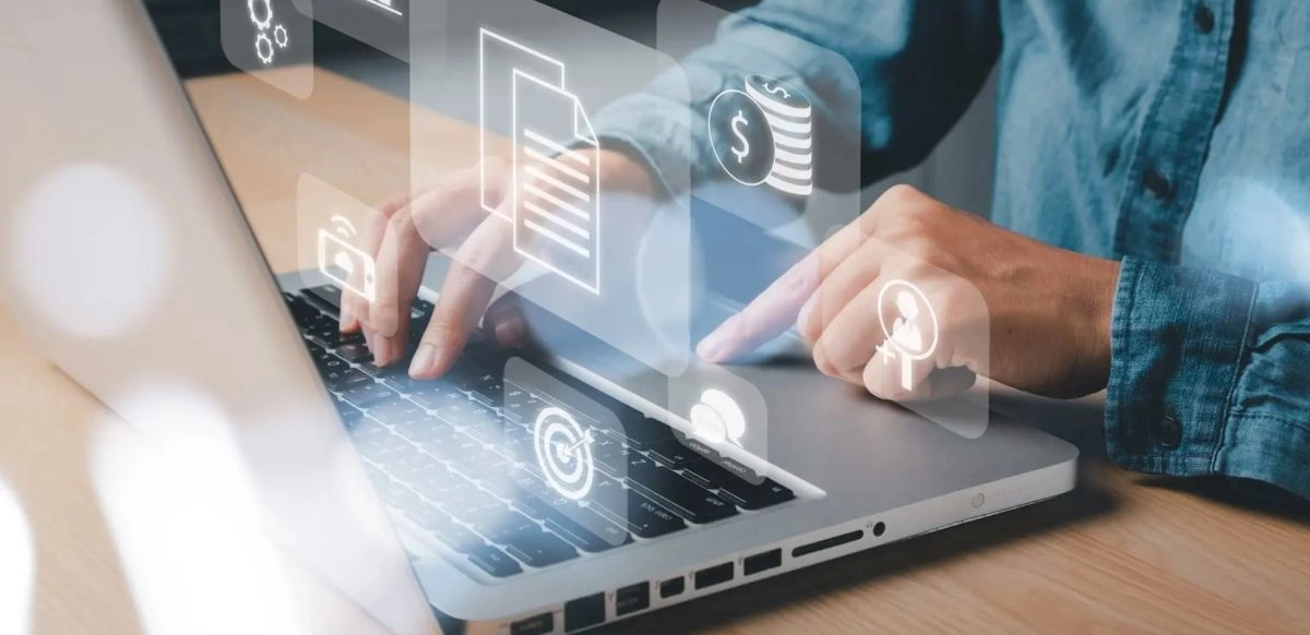 La baja digitalización de los viáticos sigue siendo uno de los principales desafíos en América Latina. La región mantiene una alta dependencia de anticipos, reembolsos y efectivo.