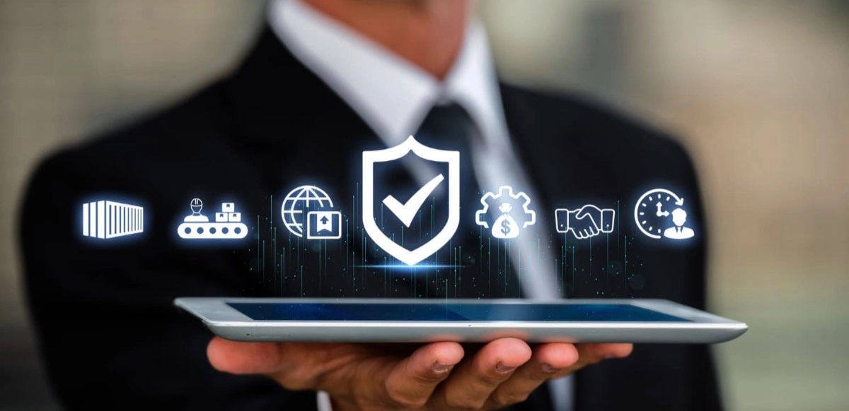 La solución combina inteligencia de vulnerabilidades, protección a nivel de red y remediación de software para disminuir la exposición a amenazas emergentes impulsadas por IA.