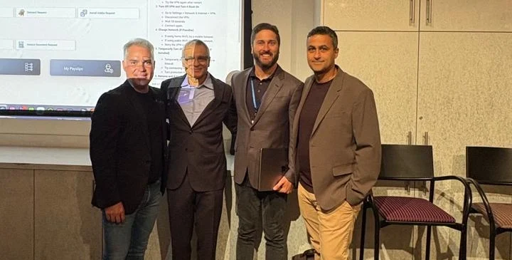 Alex Prieto, Area Vice President - WW Renewals Sales & Customer Retention de BMC Helix; Ali Siddiqui, President of BMC Helix; Ryan Manning, Chief Product Officer of BMC Helix; y Raúl Álvarez, VP Sales BMC Helix.