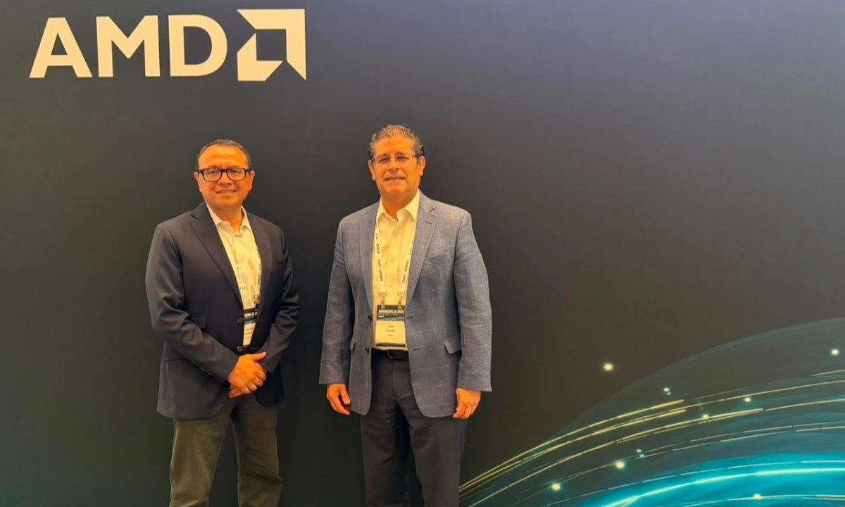 Hiram Monroy y José Morales sostienen que el desarrollo de la inteligencia artificial requiere un ecosistema integrado de hardware, software, fabricantes, desarrolladores y socios tecnológicos.