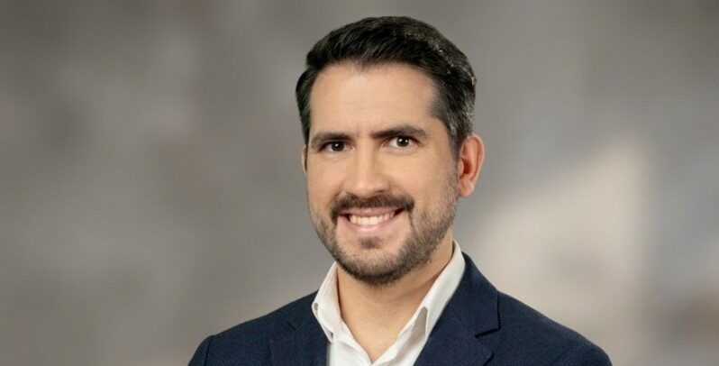 Franco Andrés Mena, Gerente de IA de IONIX Latam.