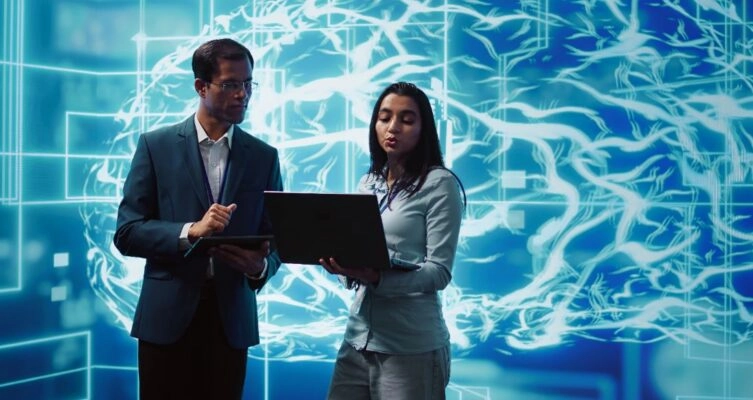 La inteligencia artificial avanza en las empresas, aunque la mayoría de los proyectos no supera la etapa piloto.