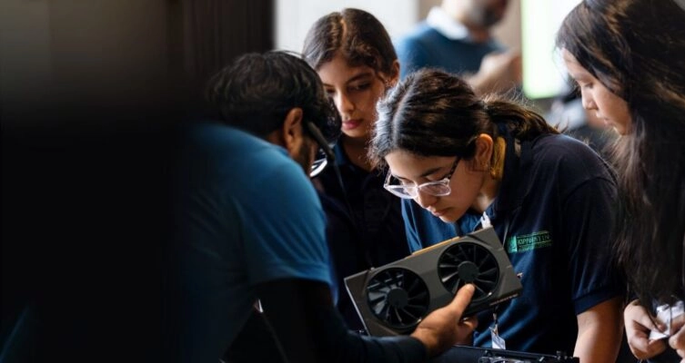 La eficiencia energética redefine la carrera por la inteligencia artificial.