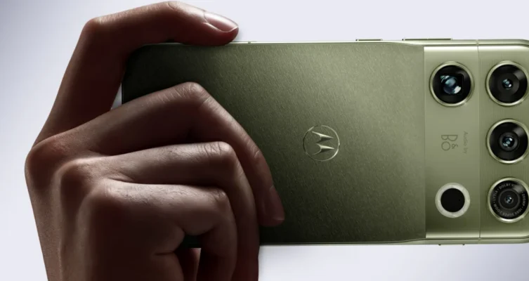 El motorola signature 27 fue presentado durante el Snapdragon Summit y combina la nueva plataforma Snapdragon con funciones de IA, fotografía avanzada y siete años de soporte.