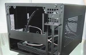 Silverstone insiste en equipos mini ITX
