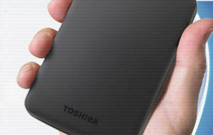 Toshiba crea bundle de almacenamiento portátil