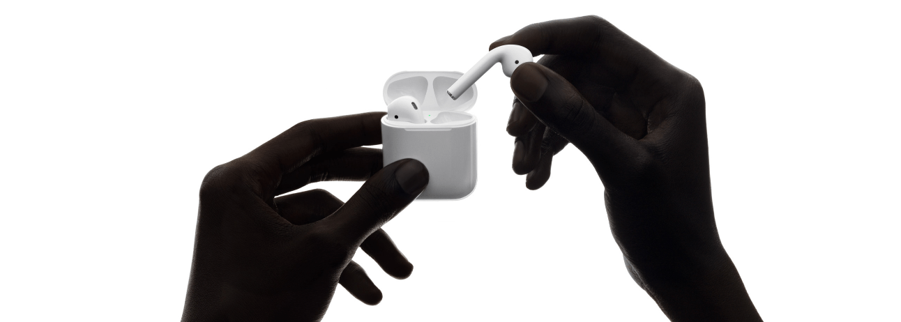 Dispositivos Personales como Blanco: Seguridad en Smart Devices y Wearables Dispositivos como smartwatches y auriculares inteligentes utilizan protocolos como BLE, que pueden ser vulnerables si no se configuran con seguridad.