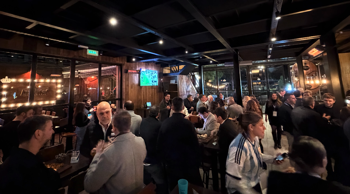 Ceven y HP Argentina realizaron un after office con el canal en la previa del Mundial 2026