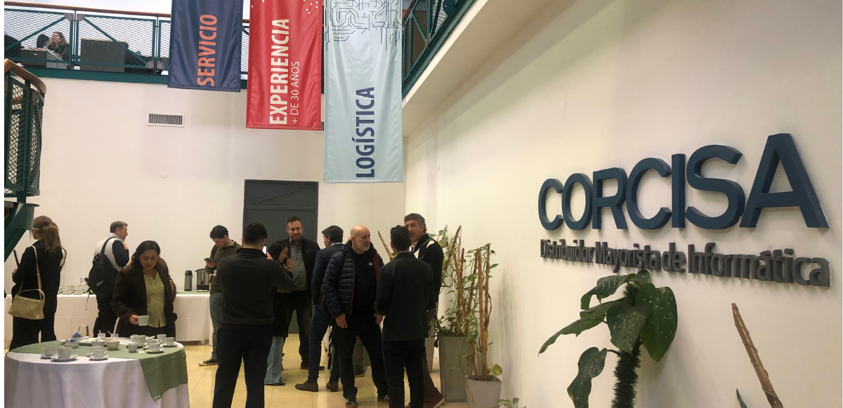 Epson y Logitech mostraron en Corcisa nuevas oportunidades para el canal en videoproyección y colaboración híbrida