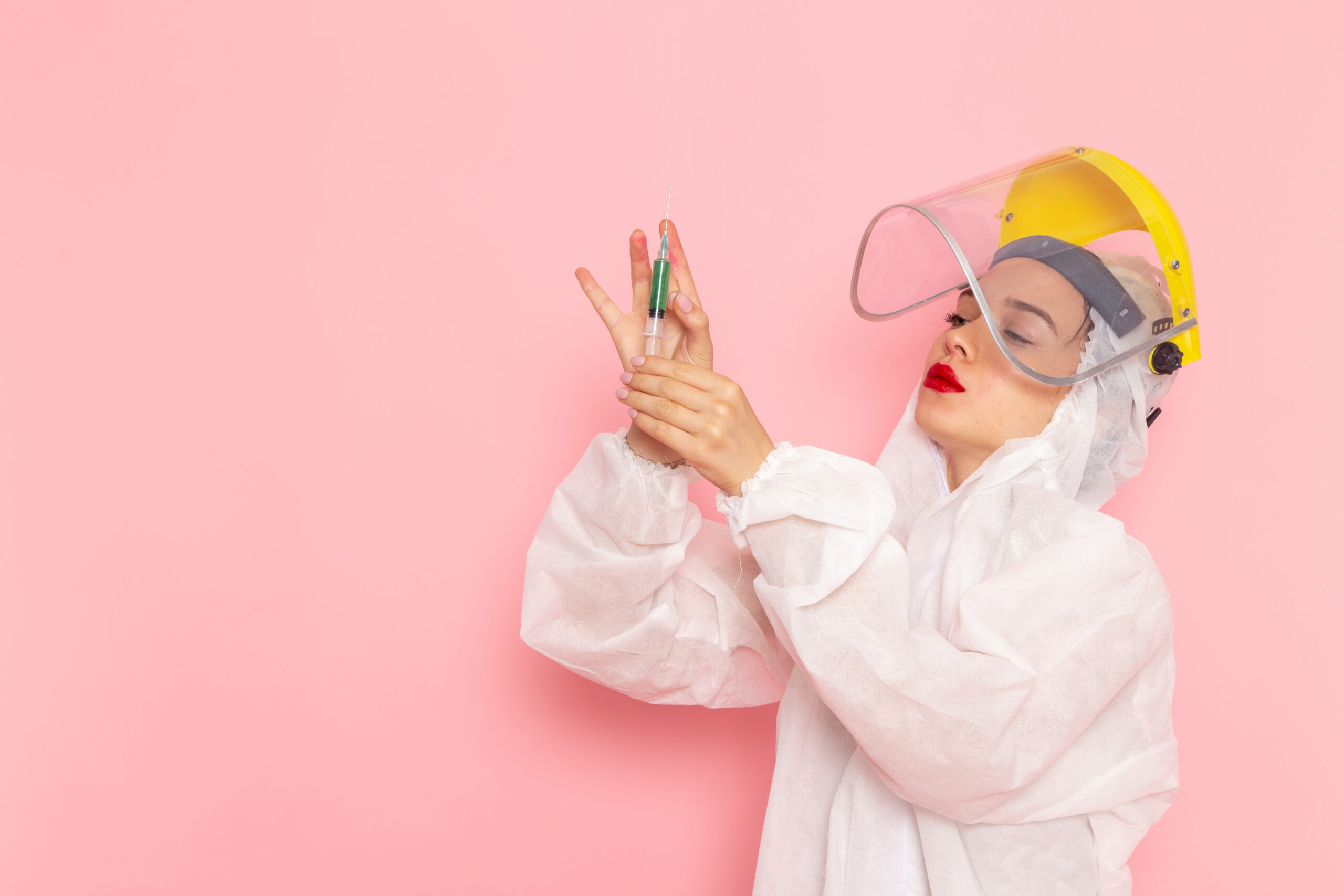 Cómo la biotecnología y la IA están revolucionando la industria cosmética global