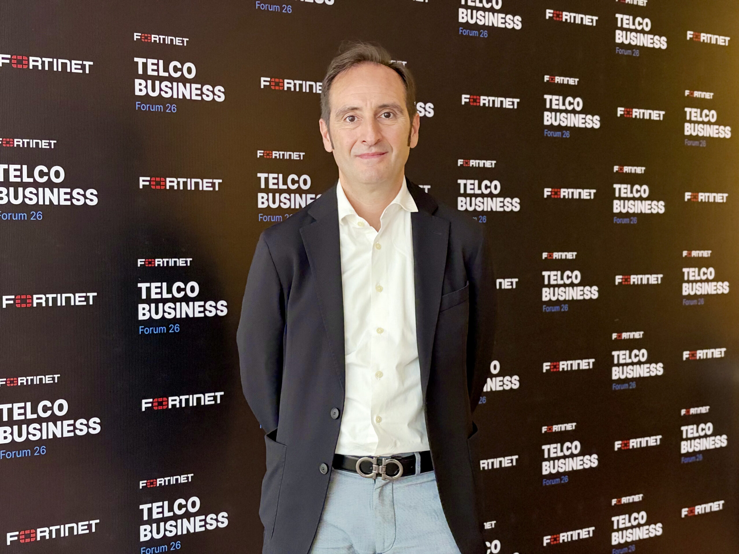 Fernando Montes: Las telcos buscan nuevas oportunidades ante los ataques con IA según Fortinet