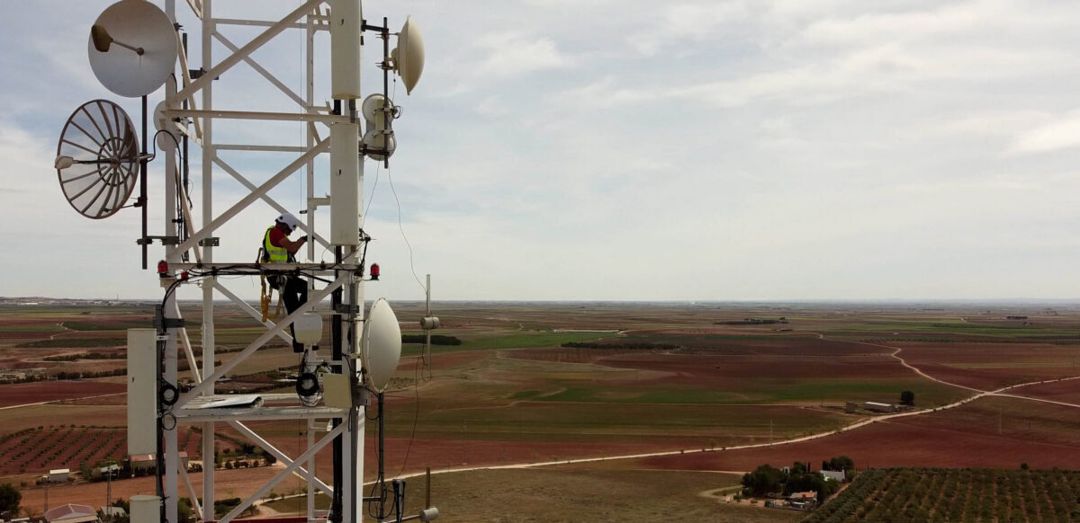 Gestioniza Infraestructuras aterriza en Colombia con la adquisición de SITOC para liderar la transformación digital del país